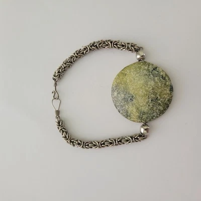 Pulsera de piedra de jaspe chapada en plata 7,25" Foto 1 de 4