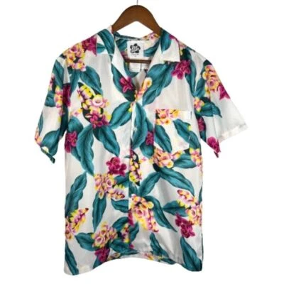 VTG Hilo Hattie Mens Hawaiian Shirt Size Medium Floral Tropical Island Colorful - Image 1 of 4