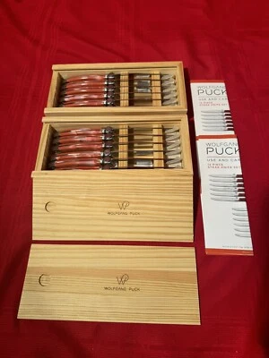 Juego de cuchillos para carne Wolfgang Puck 12 piezas 4,5" con asas de coral caja de almacenamiento de madera Foto 1 de 4