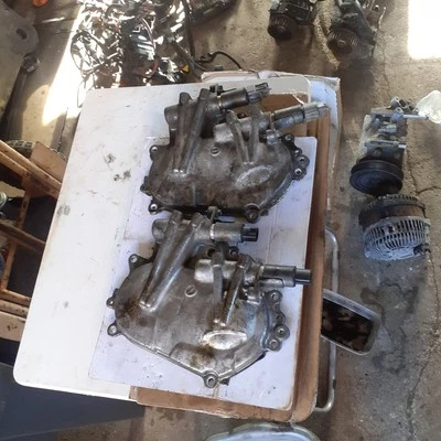 Válvula de control de aceite de distribución del árbol de levas Nissan juke Qashqai 1.6 DIG-T gasolina MR16DDT  Foto 1 de 4