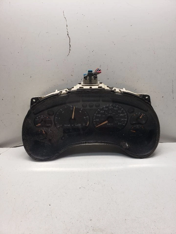 Velocímetro US Cluster con tacómetro compatible con 01-05 BLAZER S10/JIMMY S15 1440530 Foto 1 de 4