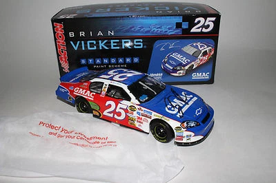 Brian Vickers Autographed Action 1:24 #25 GMAC NASCAR 2006 Chevy Monte Carlo  - Image 1 of 4
