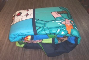 MINECRAFT  VIDEO GAME TWIN / FULL  SIZE REVERSIBLE COMFORTER BLANKET 2023 NEW - Picture 1 of 19