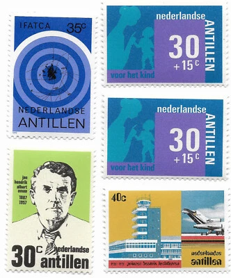 Antilles, 1973 / 1975 / 1982 - Livraison 0€ dès 5 lots groupés - Photo 1/2