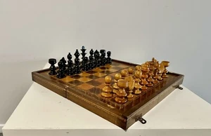 Vintage Hand Carved Wooden Chess Set **Antique Collectible** (40cm x 40cm) - Picture 1 of 7