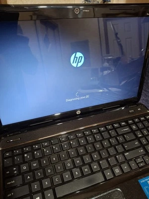 Computadora portátil HP Pavilion G6/G6-2237us/usada/bucle de reparación automática/necesita reparación Foto 1 de 4