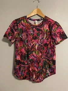 Lululemon Womens Top Size 4 Abstract Mesh Semi Sheer Short Sleeve Athletic Sport - Picture 1 of 8
