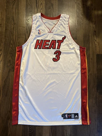 2006-2007 DWYANE WADE #3 Miami Heat Adidas Pro Cut Game Jersey 52 + 4” Autograph Cover