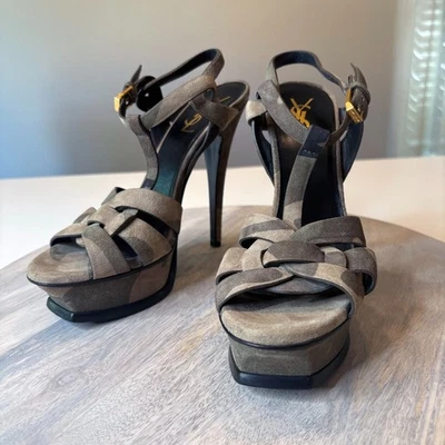 Tacones de aguja YSL Yves Saint Laurent camuflaje verde gamuza homenaje talla 7,5 Foto 1 de 4