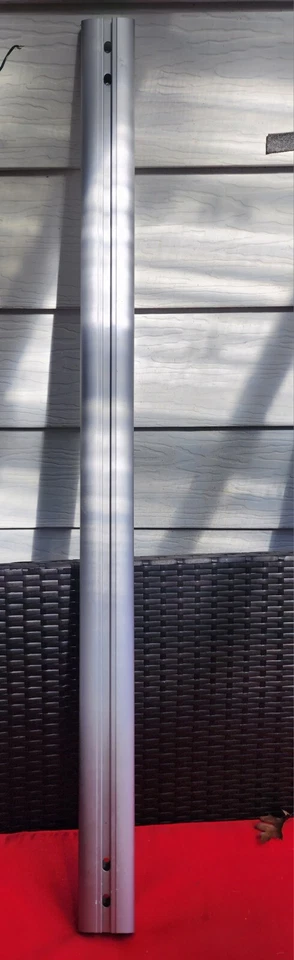 BARRAS TRANSVERSAIS DE TETO DE ALUMÍNIO OEM AUDI sQ5 2018 2019 2020 2021,2022 2023 2024 (nua)  - Imagem 1 de 3