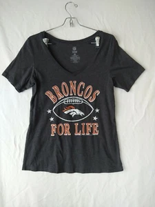 Denver Broncos NFL team apperal Women's Short Sleeve T Shirt Size M V Neck - Picture 1 of 8