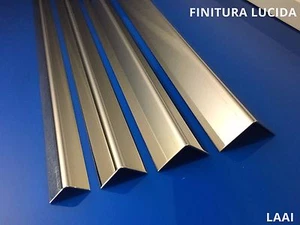 Angolare in Acc. Inox A304 LUCIDO da 30 x 30  Spessore 1,5 mm ( Lato Est. Luc )  - Foto 1 di 1