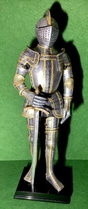 Veronese 2002 Armored Knight 13” Statue. Black Resin Painted w/ Silver & Gold - Picture 1 of 12
