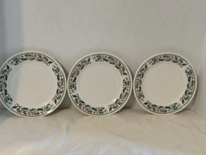 Gibson Everyday Christmas Holly Berry 7” Plates Set of 3 Holiday Dinnerware - Picture 1 of 3