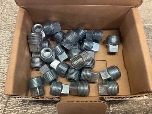 Parker 3/8 SHP-S Oil Plug SHPS Box of 25 New (TSC) - Picture 1 of 3