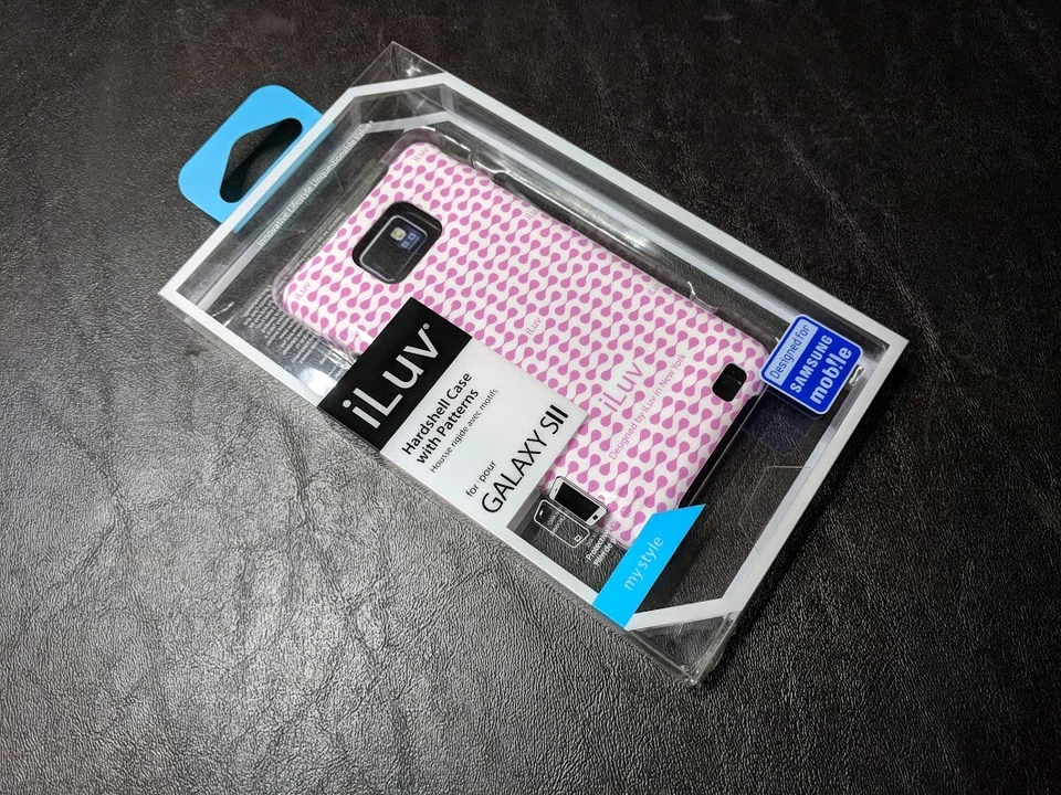 Funda protectora de plástico duro para teléfono celular iLuv para Samsung Galaxy SII S II - Rosa Foto 1 de 3