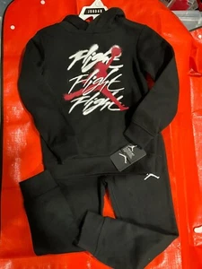 New Little Boys Air Jordan black sweatsuit. Size 6 - Picture 1 of 2