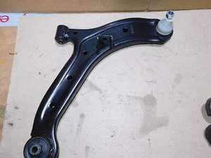 FOR HYUNDAI  ACCENT 2000-2005 FRONT RIGHT DRIVER SIDE WISHBONE - Picture 1 of 3