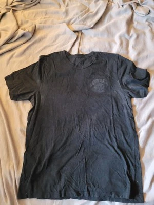 Liquid Death Murdered Out T 恤尺寸 XL — 第 1/4 张图片