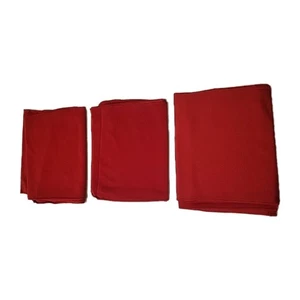 Fabric Scrap Lot Red 92% Polyeste 8% Lycra 56"x 24" Total - 28" x 8" Average - Picture 1 of 10