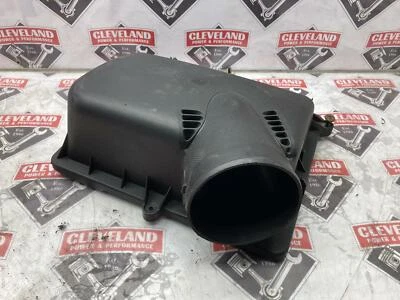 2005-2006 Pontiac GTO LS2 6.0L OEM Air Cleaner Box Intake Lid Upper Cover - Image 1 of 4