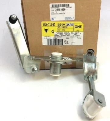 Chevrolet Aveo 5 Speed Manual Transmission Control Shift Equalizer Link New OEM - Image 1 of 4