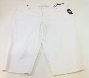 Gloria Vanderbilt Women's Jordyn Sequin Capri Shell White 20W New - Picture 1 of 6