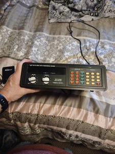 Realistic 20 Channel Microprossor Scanner PRO-2020 Programmable - Afbeelding 1 van 4