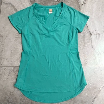 Camiseta deportiva Lucy Tech cuello en V manga corta elástica tela suave verde azulado pequeña Foto 1 de 4