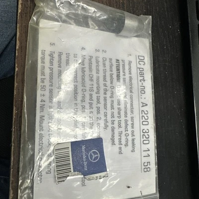 MB S W220 ACTIVE BODY CONTROL PRESSURE SENSOR REPAIR KIT A2203201158 - Image 1 of 4