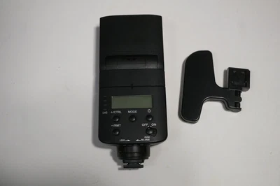  Great Sony HVL-F32M MI(Multi-interface shoe Mount) Flash Sony A6000 A6300 NEX-6 - Image 1 of 4