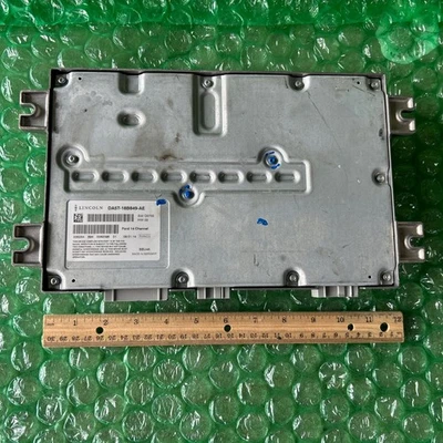 2013-2016年林肯MKS MKT收音机放大器音频立体声DA5T-18B849-AE — 第 1/4 张图片