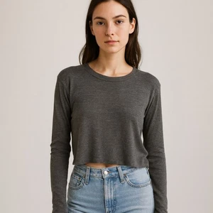 Joah Brown graues Langarmshirt mit Rundhalsausschnitt Oberteil Damengröße Small - Bild 1 von 10