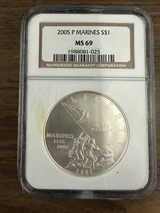 2005-P U.S. MARINES COMMEMORATIVE SILVER DOLLAR MS69 - Picture 1 of 2