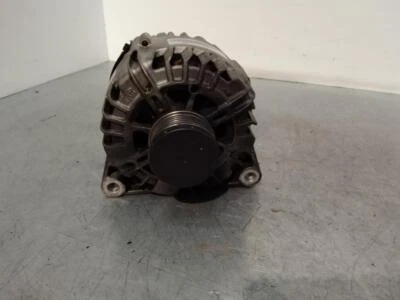 A605546A Alternateur pour LANCIA PHEDRA (180) 2.2 JTD 2005 185024 - Photo 1/4