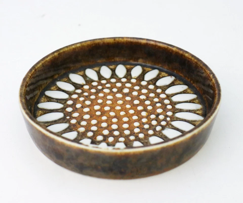 Cuenco redondo de porcelana flor - Sylvia Leuchovius - Rörstrand - años 70 Foto 1 de 4