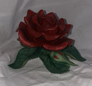 Vintage Lenox Red Rose w/Bud Flower Detailed Porcelain Figurine 1992 - Picture 1 of 7