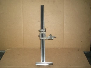 Brown and Sharpe Vernier Height Gage 18" with scribe - Picture 1 of 13