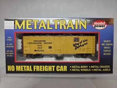 Model Power METALTRAIN HO 41' Refrigerator Reefer Burlington Zephyrs #2228 - Image 1 of 4