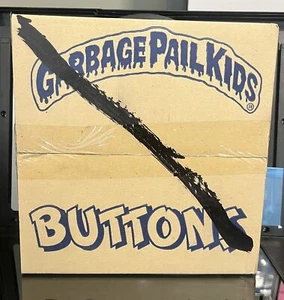 Cubo de basura Topps 1986 botón para niños 72 unidades nuevo caja sellada de fábrica sin abrir - Imagen 1 de 1