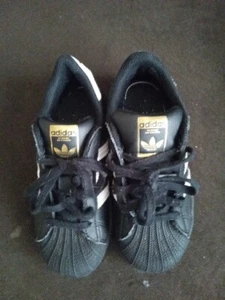 Adidas Superstar Black Kids shoes Size 13k, Pre-owned  - Picture 1 of 8