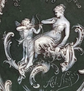 AD NEYER ARGENTINA OLD JASPERWARE ART NOUVEAU CUPID LADY FRANCO ENGLISH PHARMACY - Imagen 1 de 15