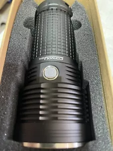 Convoy 3X21A SFT40 5400 Lumens 21700 Powerful Compact Flashlight - Picture 1 of 3
