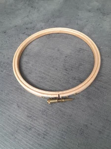Elbesee 15cm /6" Wooden Embroidery Hoop For Embroidery/Cross stitch - Picture 1 of 2
