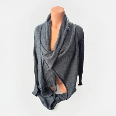 Suéter holgado gris Monoreno talla S cárdigan piel de conejo acrílico clásico de lujo Foto 1 de 4