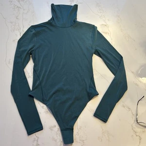 Lululemon Women’s Size Small Wundermost Ultra-soft Nulu Turtleneck Bodysuit - Picture 1 of 8