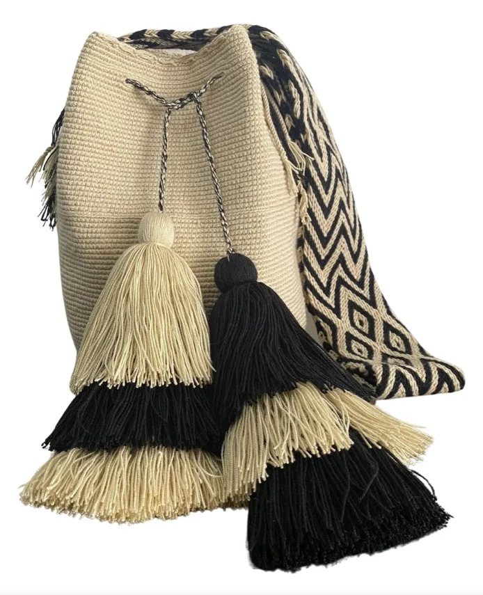 Mochila Wayuu Beige - Diseño con 6 Campanas | Bolso Original Hecho a Mano de Colom Foto 1 de 1
