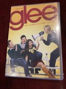 Glee The Complete First Season (DVD, 2010, 7-Disc Set) Sealed New - Bild 1 von 3