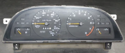 1995-1997 Nissan Altima 2.4L A/T Speedometer Instrument Gauge Cluster - Image 1 of 4