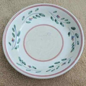 Caleca (Italy) 8 5/8" salad/pastashallow bowl "Pink Garland" - Picture 1 of 3